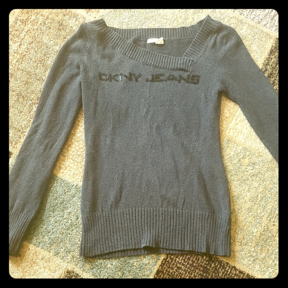 DKNY long sleeve top